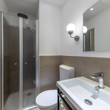 24/7 Selfcheckin Guest house