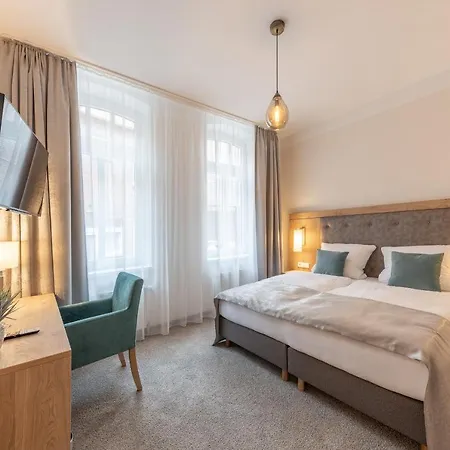 24/7 Selfcheckin Guest house 3*