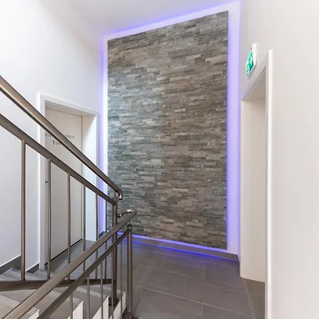 24/7 Selfcheckin Gasthuis 3*