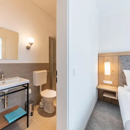 Gasthuis 24/7 Selfcheckin 3*